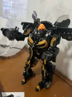 Transformers Bumblebee TW-1025B Robot Car Model Collectible Toy