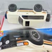 Hot Wheels Toyota Land Cruiser 80