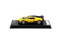 PosterCars 1:64 Bugatti Divo – Jaune Soufre – Acrylic Box | #H19