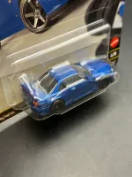 Hot Wheels Premium Timeless Icons Nissan Skyline GT-R V-Spec II (BNR34) R34
