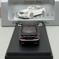 Glory Model 1:64 Mercedes-Benz 280 AMG W211 Black