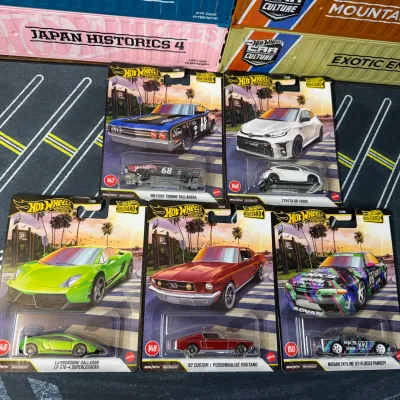 2026 HOT WHEELS PREMIUM BOULEVARD SET OF 5