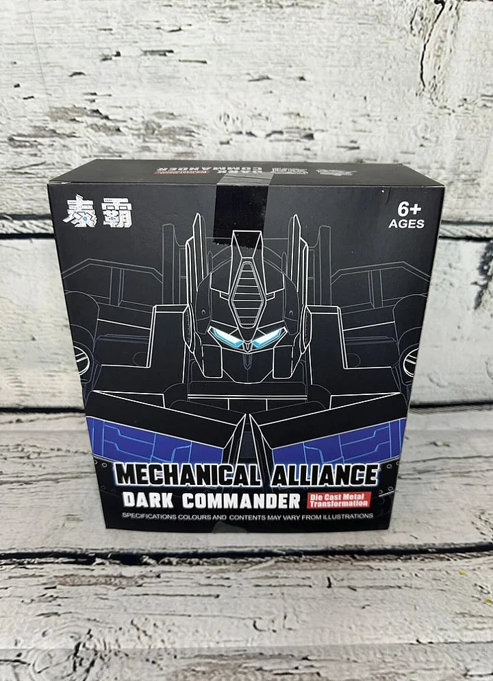 Mechanical Alliance Dark Commander YS-04 Transformer hover