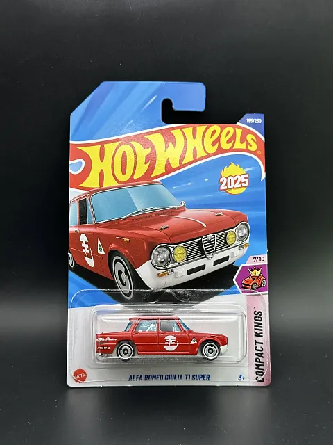 HOT WHEELS - ALFA ROMEO GIULIA TI SUPER (2025) - HW COMPACT KINGS 7/10