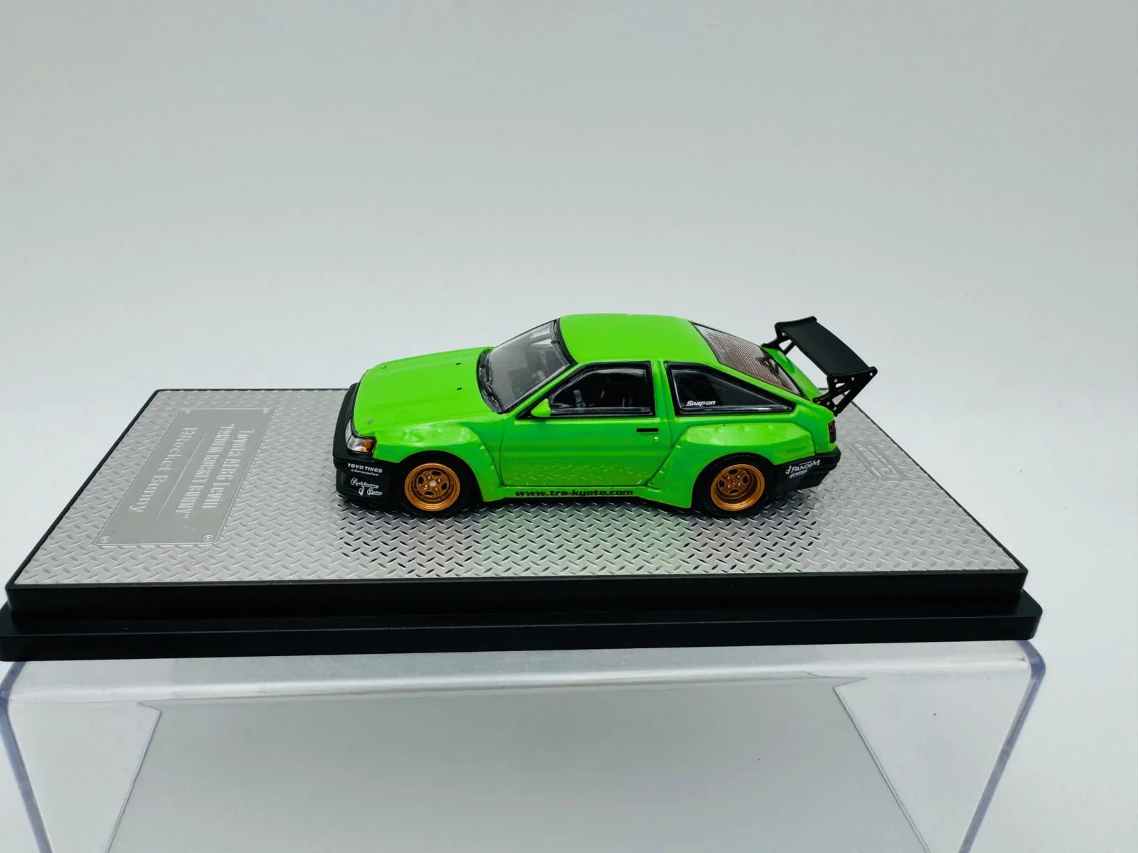 Inno64 1:64 Toyota AE86 Levin Pandem Rocket Bunny Green