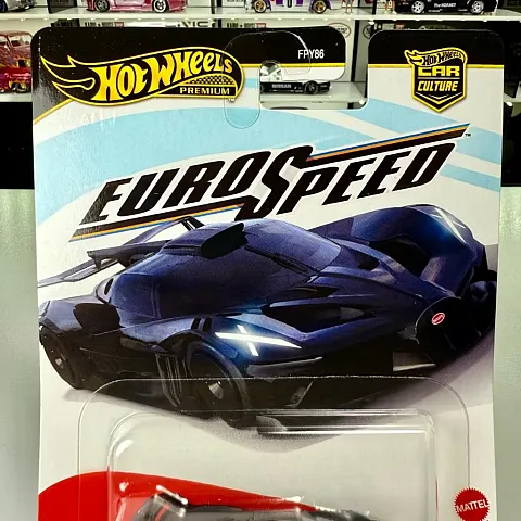 Hot Wheels Premium Car Culture 2025 "Euro Speed" Bugatti Bolide CHASE 🖤 hover