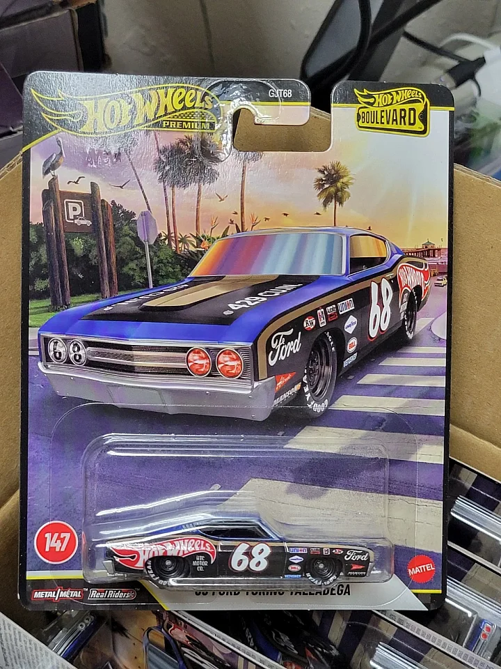 Hot Wheels 2026 Premium Boulevard 69 Ford Torino Talladega hover