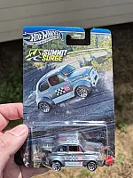 Hot Wheels 2026 Summit Surge 60s Fiat 500d Modification