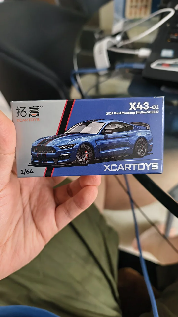 Xcartoys 1:64 2019 Ford Mustang Shelby GT350R