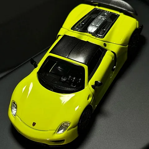Trends Hobby 1/64 Porsche 918 Spyder #113 light green hover