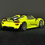 Trends Hobby 1/64 Porsche 918 Spyder #113 light green