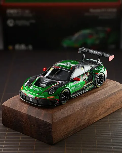 AR Box 1:64 Porsche 911 GT3 R 2026 GT World Challenge Asia Mandalika  🏁 hover