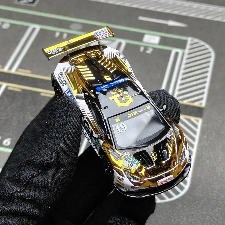 Trends Hobby 1:64 Lamborghini Huracán GT3 EVO2 DTM 2025 #19 hover