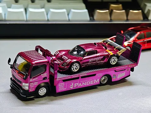PopRace x XCARTOYS 1:64 Pandem Lotus Elise + Truck Purple Chrome HEC Beijing Exclusive 💜 hover