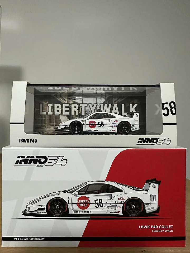 INNO64 1:64 1987 Ferrari F40 LBWK Collet